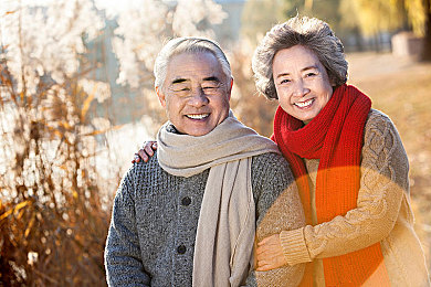 妇女老太太GMRBGMBGM｜关爱妇女老年人，GMRBGMBGM公益活动温暖人心-1