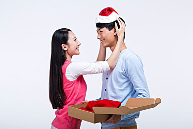 女生裸体app：非法应用传播隐私照片,引发社会强烈谴责与法律追责-2